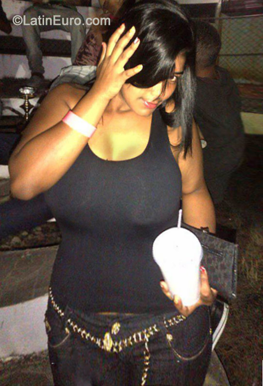 Date this delightful Dominican Republic girl Katherine from San Francisco DO19246