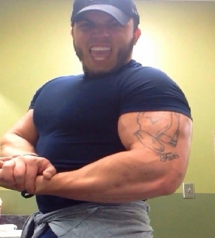 Date this fun United States man James from Detroit US15096