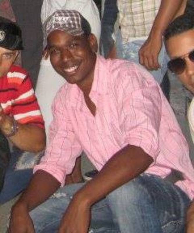 Date this tall Dominican Republic man Hansel Severino from La Romana DO19313