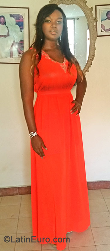 Date this pretty Colombia girl Diana from Cali CO15509