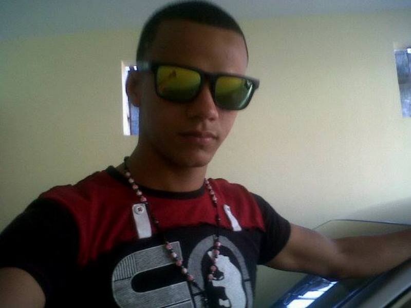 Date this exotic Dominican Republic man Luis antonio from La Vega DO19570