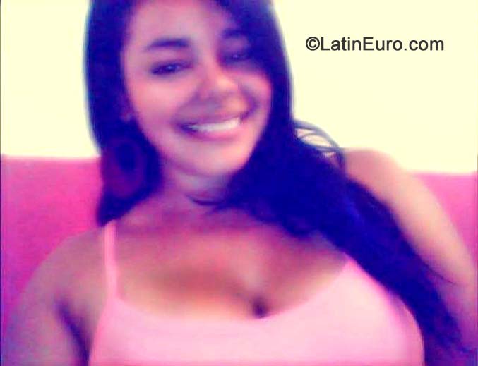 Date this young Colombia girl Vanessa from Cali CO16255