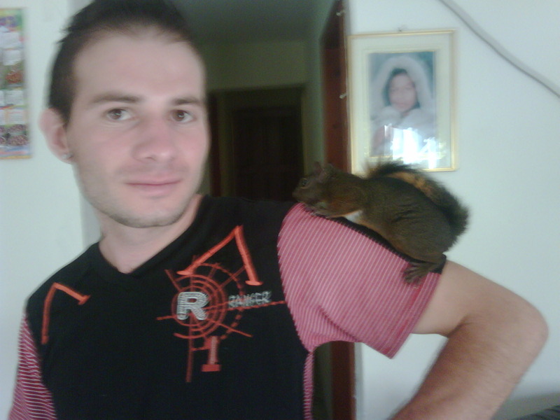 Date this delightful Colombia man Julianhernan from Armenia CO15866