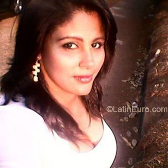 Date this hot Brazil girl Debora from Sao Paulo BR9030