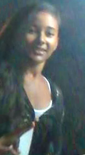 Date this pretty Brazil girl Taina from Salvador BR9031