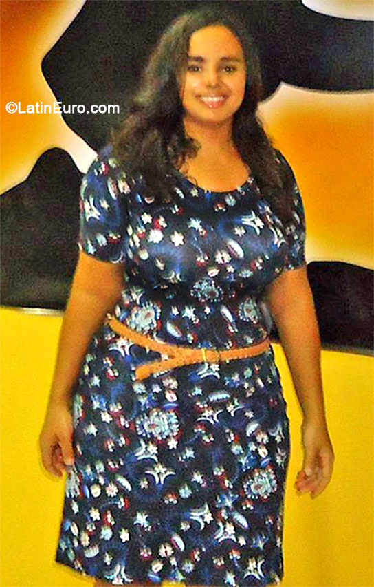 Date this good-looking Brazil girl Roseane from Teresina BR9060