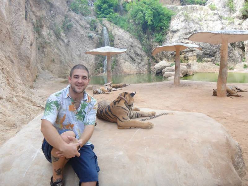 Date this stunning Brazil man Bestija from Salvador BR9064