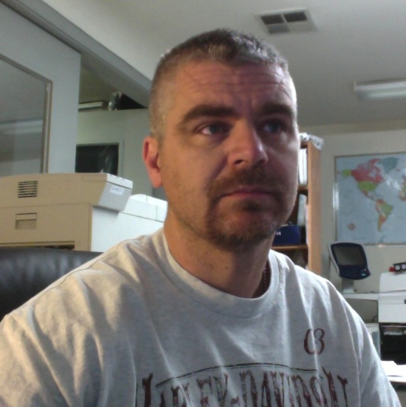 Date this happy United States man Chris from San Francisco US15515