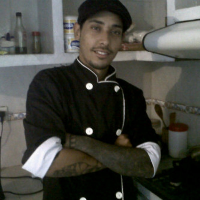 Date this sultry Venezuela man Alonso from Caracas VE316