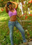 tall Dominican Republic girl Yesenia from Santo Domingo DO20505