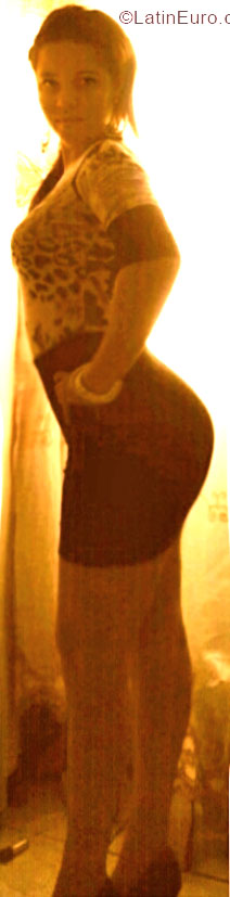 Date this stunning Brazil girl Rosilene santos from Joinville BR9136