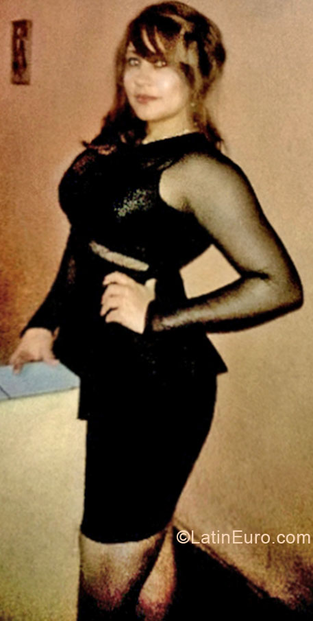 Date this exotic Honduras girl Ana from Tegucigalpa HN1282