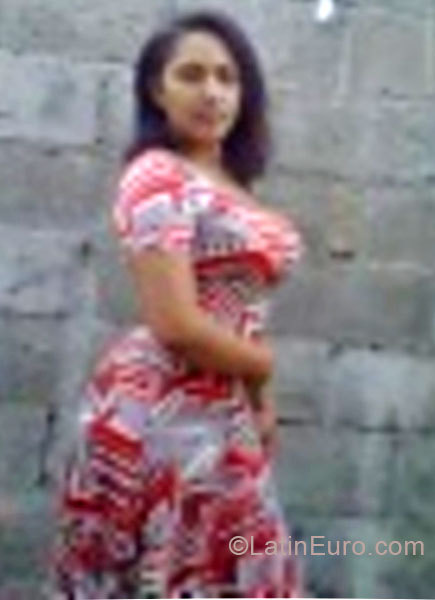 Date this pretty Dominican Republic girl Lisa maria from San Francisco Macoris DO20635
