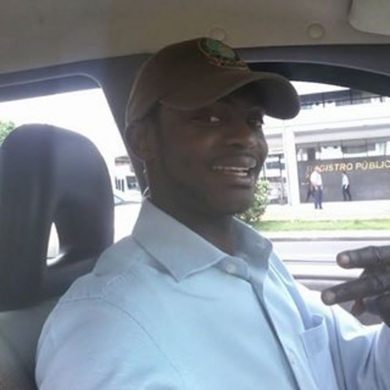 Date this tall Panama man Damian from Panama PA507