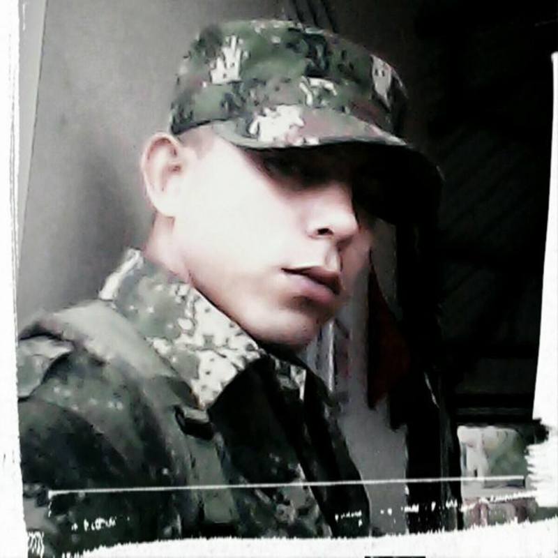 Date this happy Colombia man Paul gil from Palmira CO16652