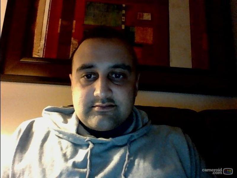 Date this hot Canada man Omar83 from Ottawa CA644