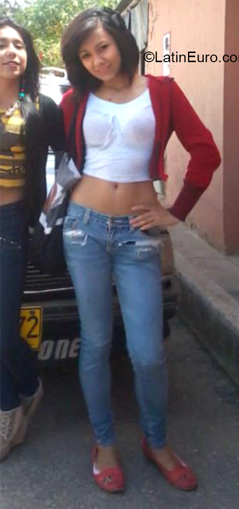 Date this funny Colombia girl Isis from Boyaca CO16735