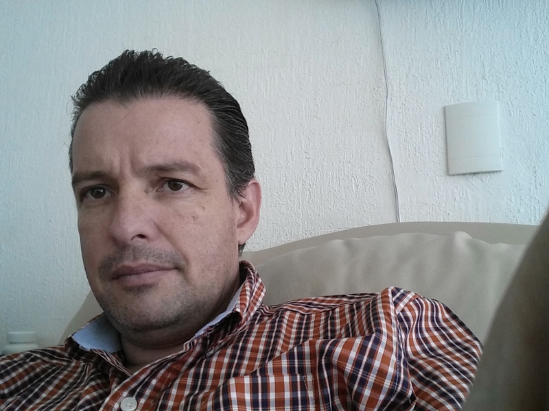 Date this happy United States man Wallamx from Atlanta US15770