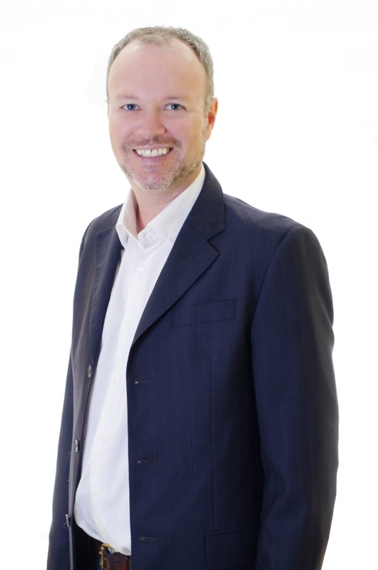 Date this funny United States man Ezejm from Miami US15800