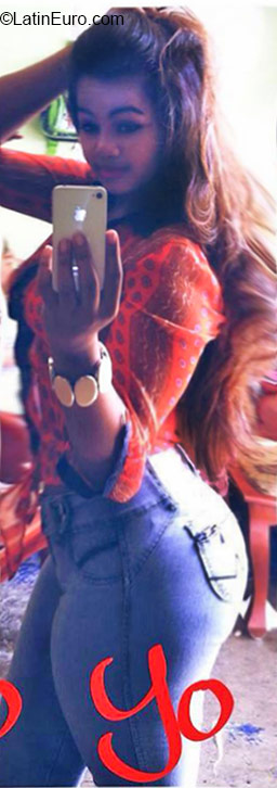 Date this lovely Dominican Republic girl Wizmery from San francisco de macoris DO21171