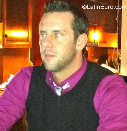 Date this hot United States man Poolceo from Sarasota US15837