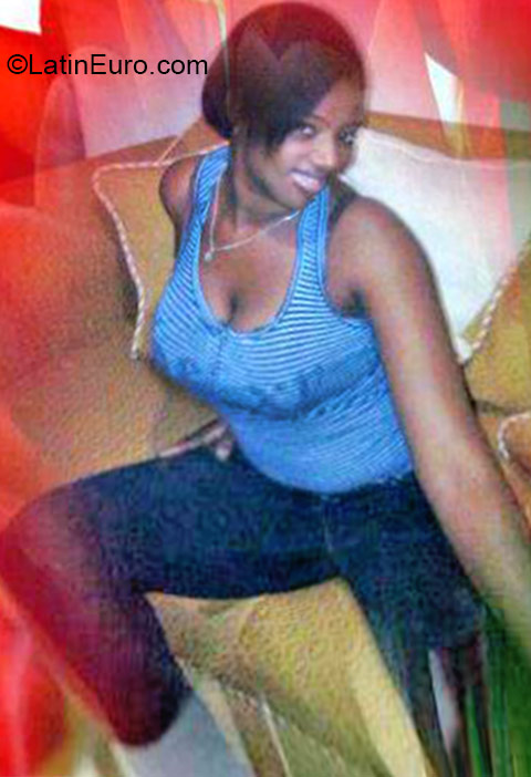 Date this hard body Dominican Republic girl Olga from La Romana DO21205