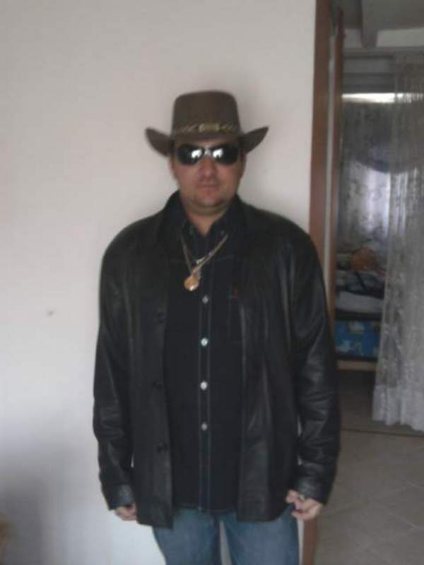 Date this lovely United States man Jairo humberto from Nueva York US15873