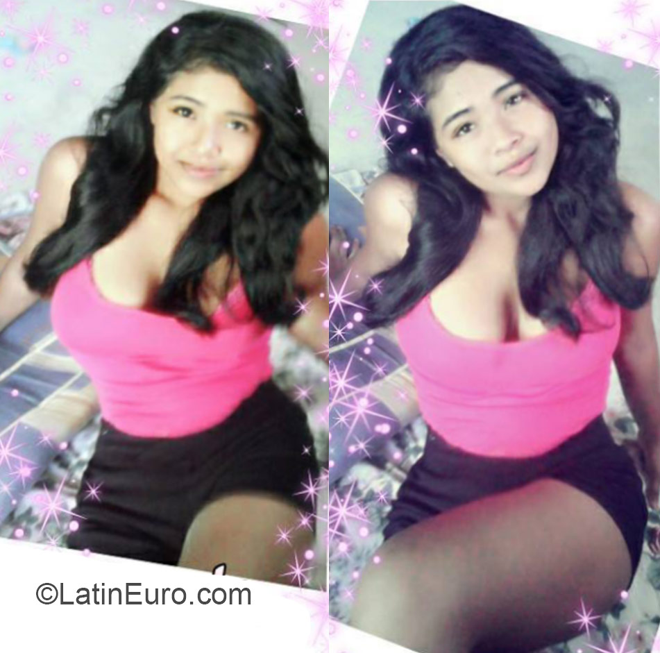 Date this athletic Panama girl  from Panama City PA571