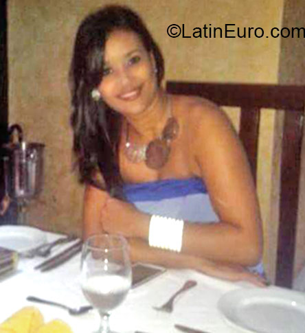 Date this pretty Honduras girl Karen from La Ceiba HN1483