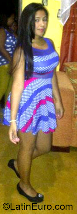 Date this lovely Dominican Republic girl Yenilsy from Santiago DO21803