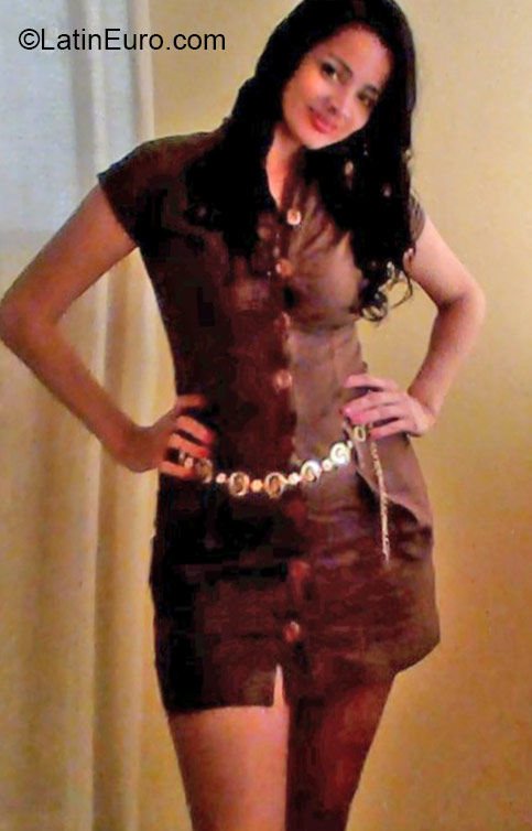 Date this sensual Colombia girl Ixabel from Bogota CO17212