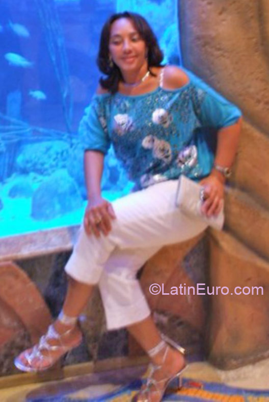 Date this good-looking Dominican Republic girl Tifa from Puerto Plata DO22034