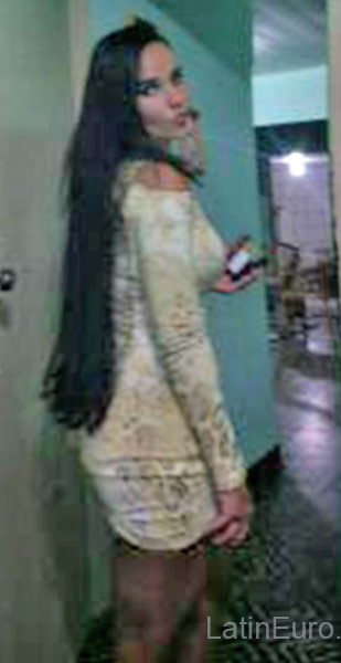 Date this tall Brazil girl Brigida from Arapiraca BR9319