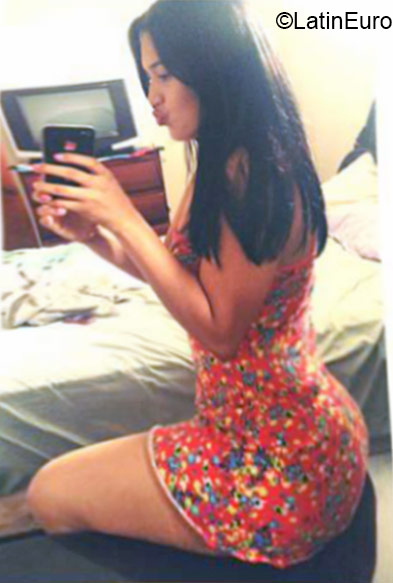 Date this passionate Dominican Republic girl Carla from Santiago DO22037