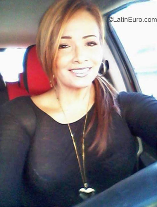Date this athletic Colombia girl Lilysam from Barranquilla CO17410