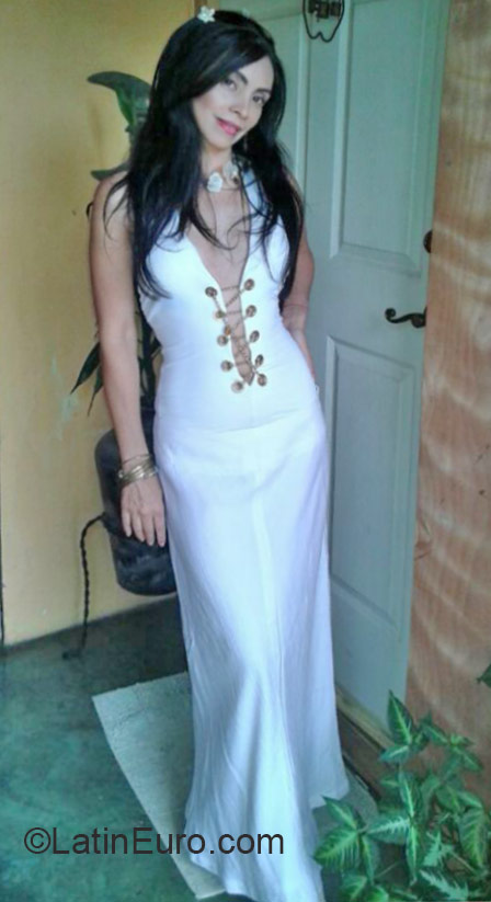 Date this delightful Panama girl Leticia from Chiriqui PA616