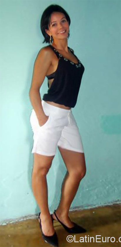 Date this fun Brazil girl Ledilena from Ipatinga BR9336