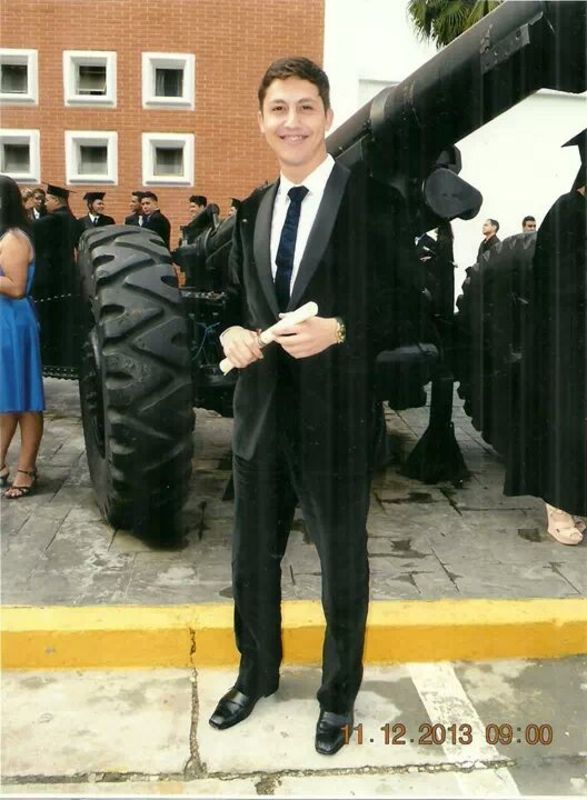 Date this good-looking Venezuela man Kenywest from Caracas VE535