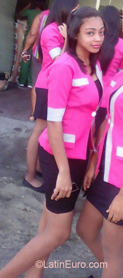 Date this beautiful Dominican Republic girl Kimberly from Puerto Plata DO23581