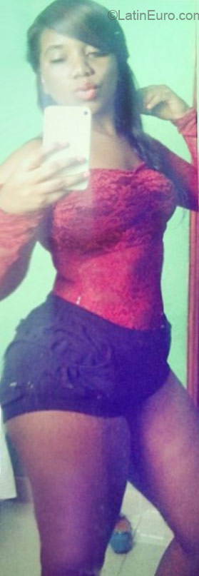 Date this tall Dominican Republic girl Milenny from Santo Domingo DO22534