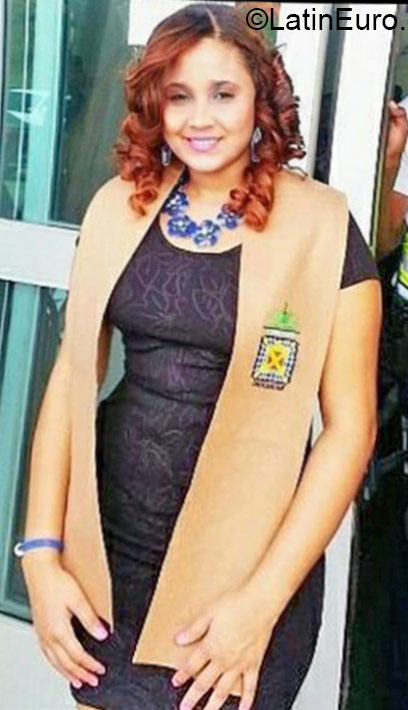 Date this hard body Dominican Republic girl Yenurkia from San Pedro de Macoris DO22545