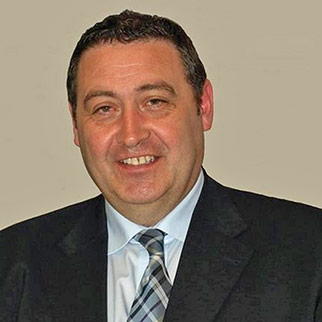 Date this tall United Kingdom man Morgan from London GB823