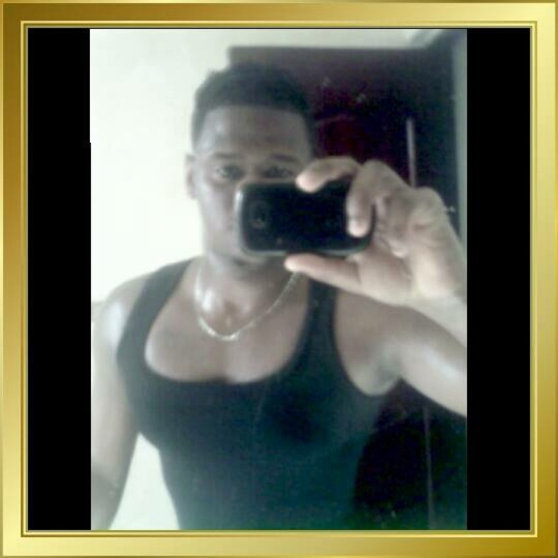 Date this foxy Italy man Jordano from Santiago IT254