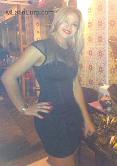 Date this beautiful Brazil girl Michelle from Recife BR9408