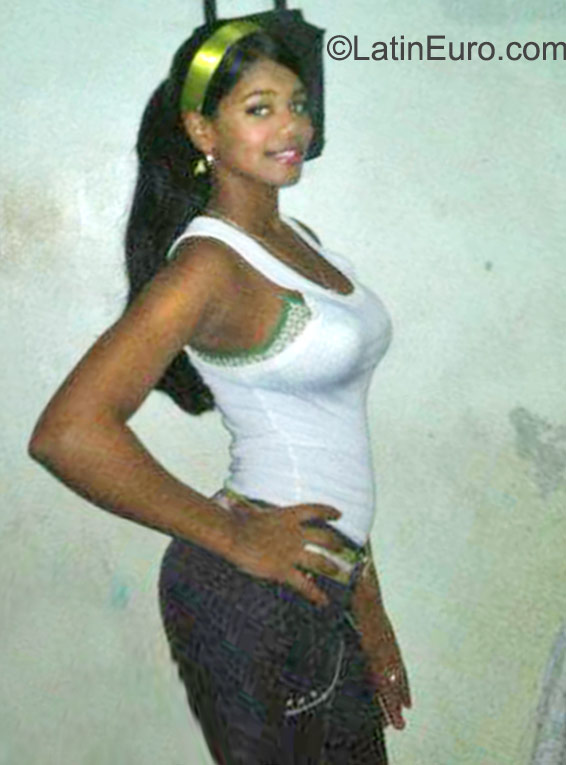 Free Dating With Robali Female 24 Dominican Republic