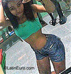 lovely Dominican Republic girl Yarlin from Santo Domingo DO22948
