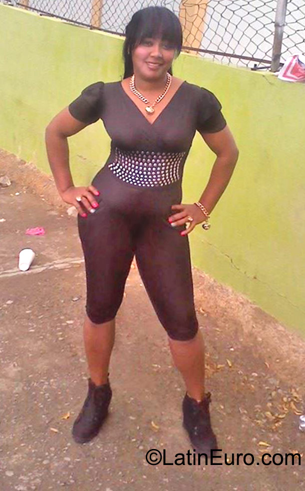 Date this fun Dominican Republic girl Marleny from Santiago DO22979