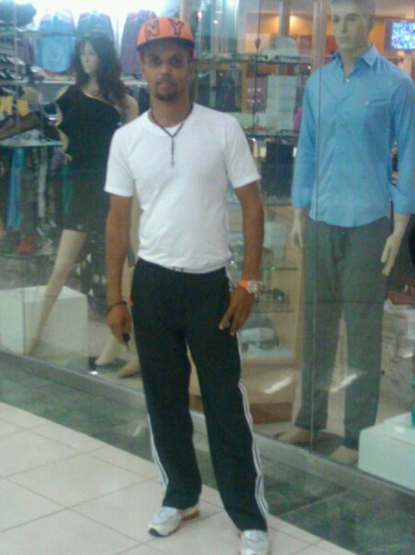 Date this happy Dominican Republic man Joan manuel from Santiago DO23039