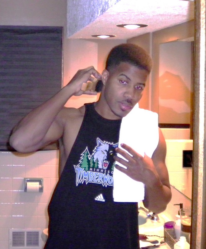 Date this tall United States man JD from Brooklyn Park US16458