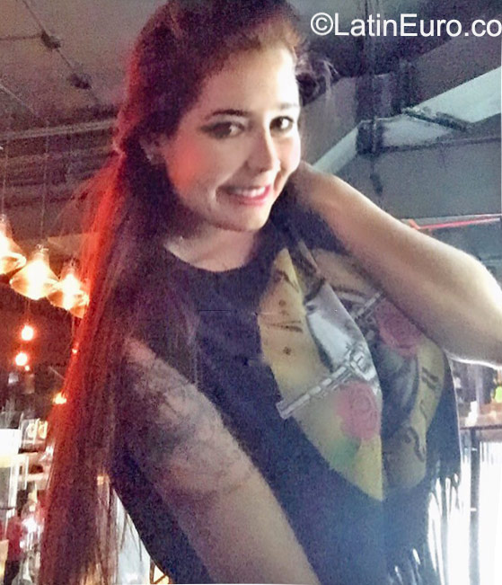 Date this fun Panama girl Esperanza from Panama City PA694